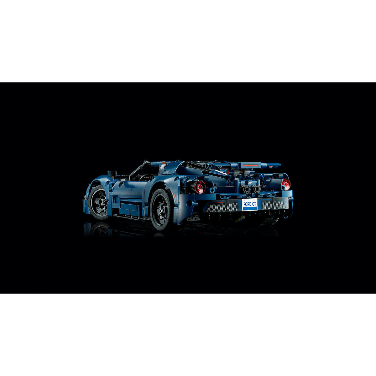 LEGO® Technic - 2022 Ford GT 42154, 1466 piese
