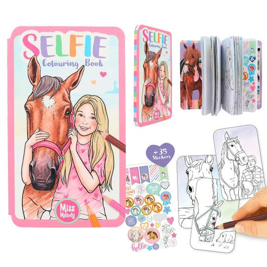 Miss Melody Carte de colorat Selfie
