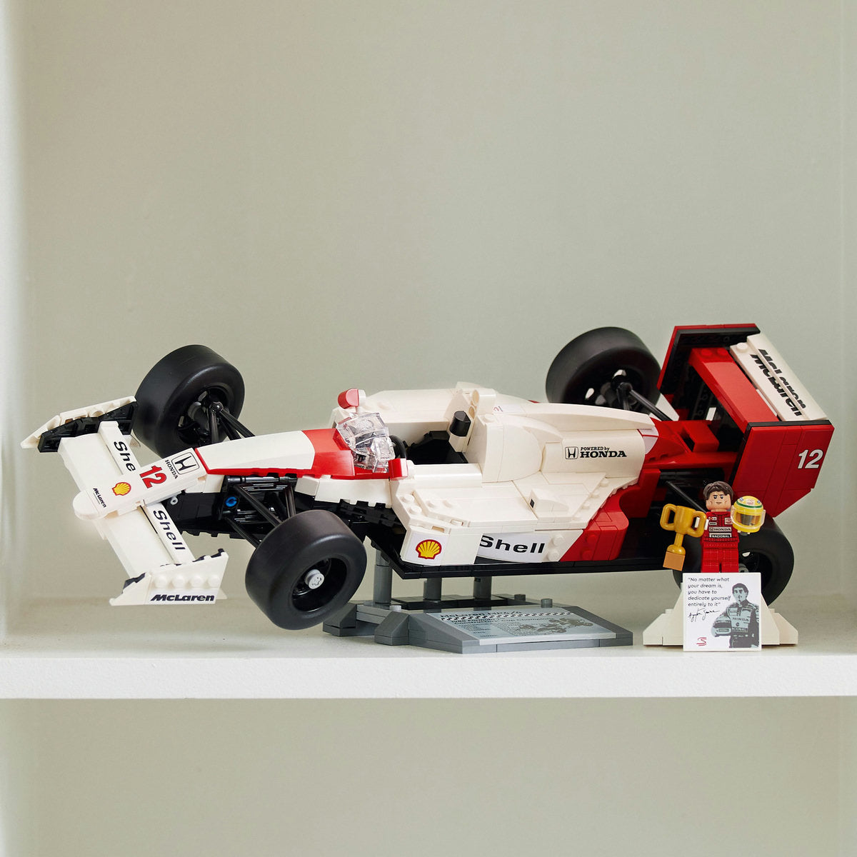 LEGO® Icons Creator Expert - McLaren MP4/4 si Ayrton Senna 10330, 693 piese