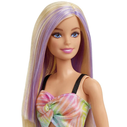 Barbie - papusa fashionista Barbie in haine curcubeu (GRB55)