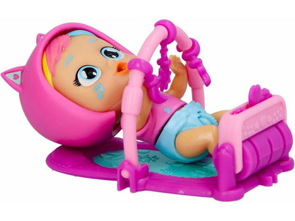 Papusa Cry Babies Play Time - Millie cu salteluta activitati