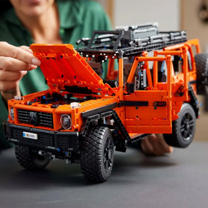 LEGO® Technic - Mercedes-Benz G 500 PROFESSIONAL Line 42177, 2891 piese