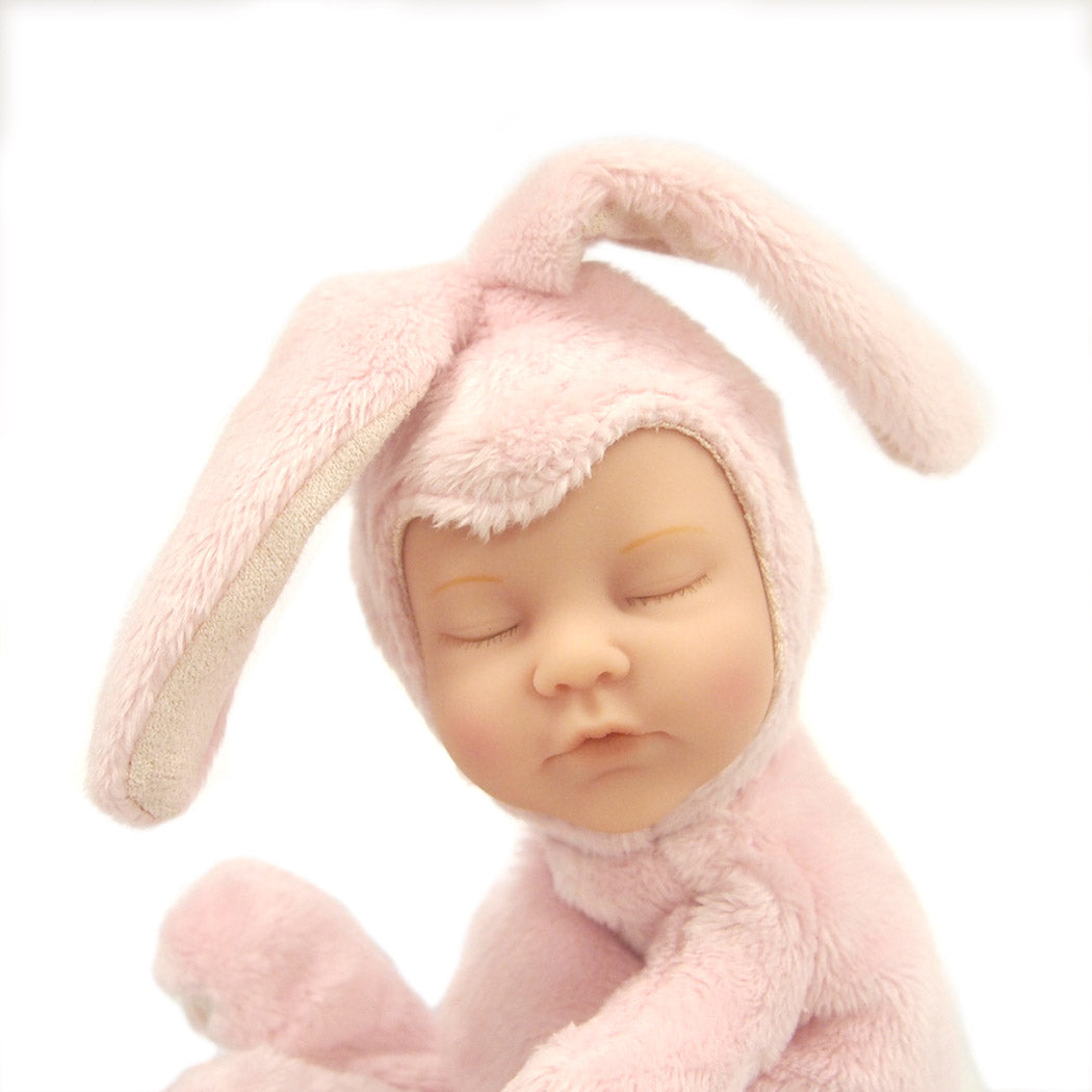 Papusa Anne Geddes - Pui de iepuras 23 cm - roz