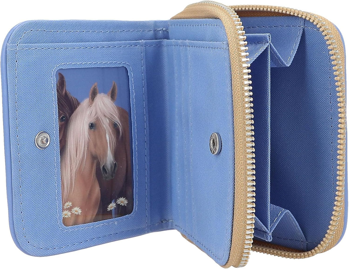 Miss Melody Portofel