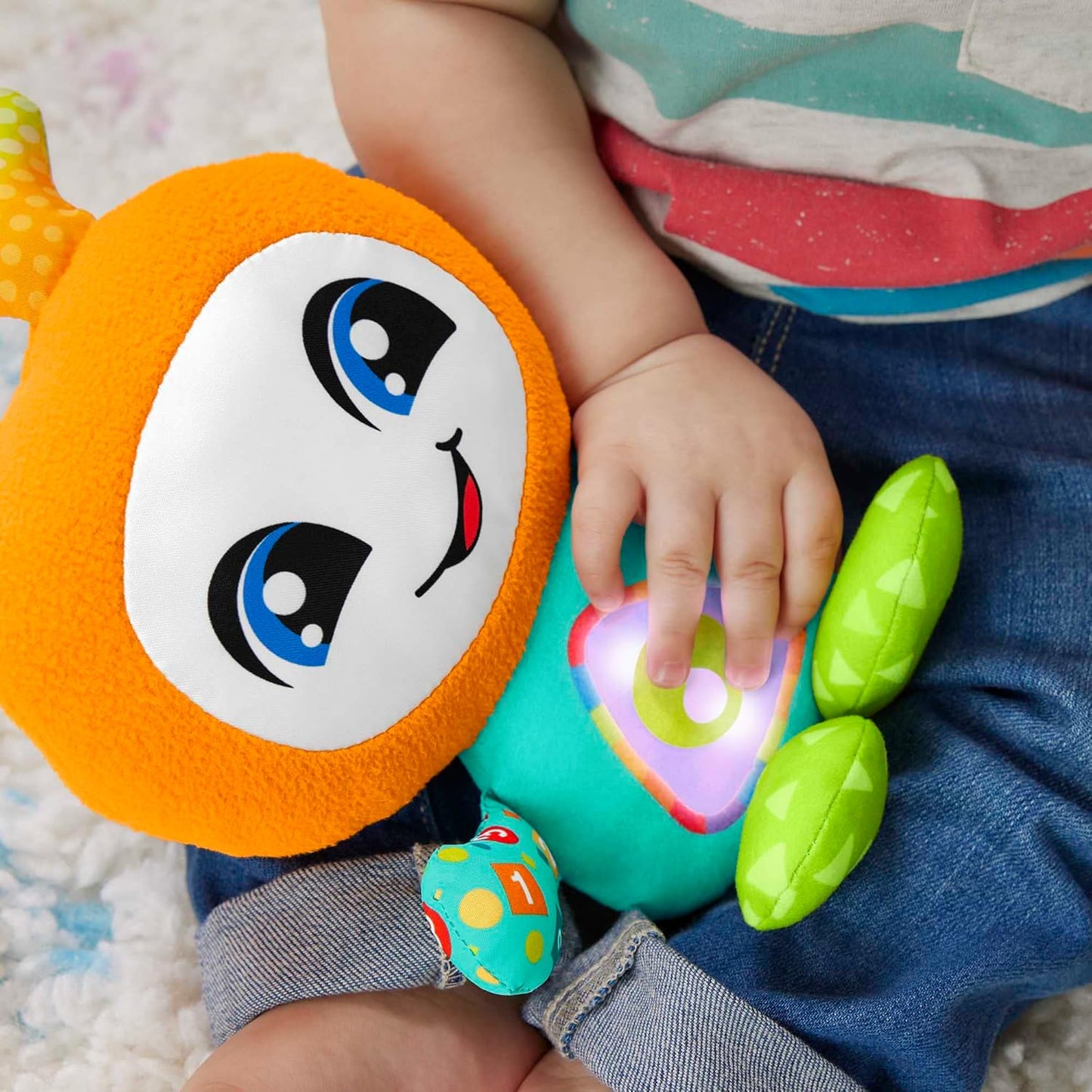 Jucarie de plus Fisher-Price Interactive Dancing DJ