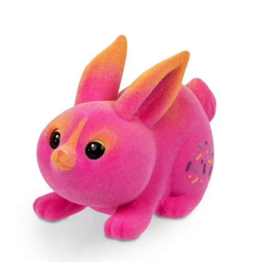 Figurină Interactivă Little Live Pets NeeDees – Pinkee Bunny, jucărie cu sunete și reacții realiste
