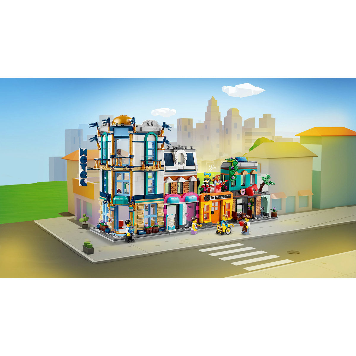 LEGO® Creator 3 in 1 - Strada principala 31141, 1459 piese