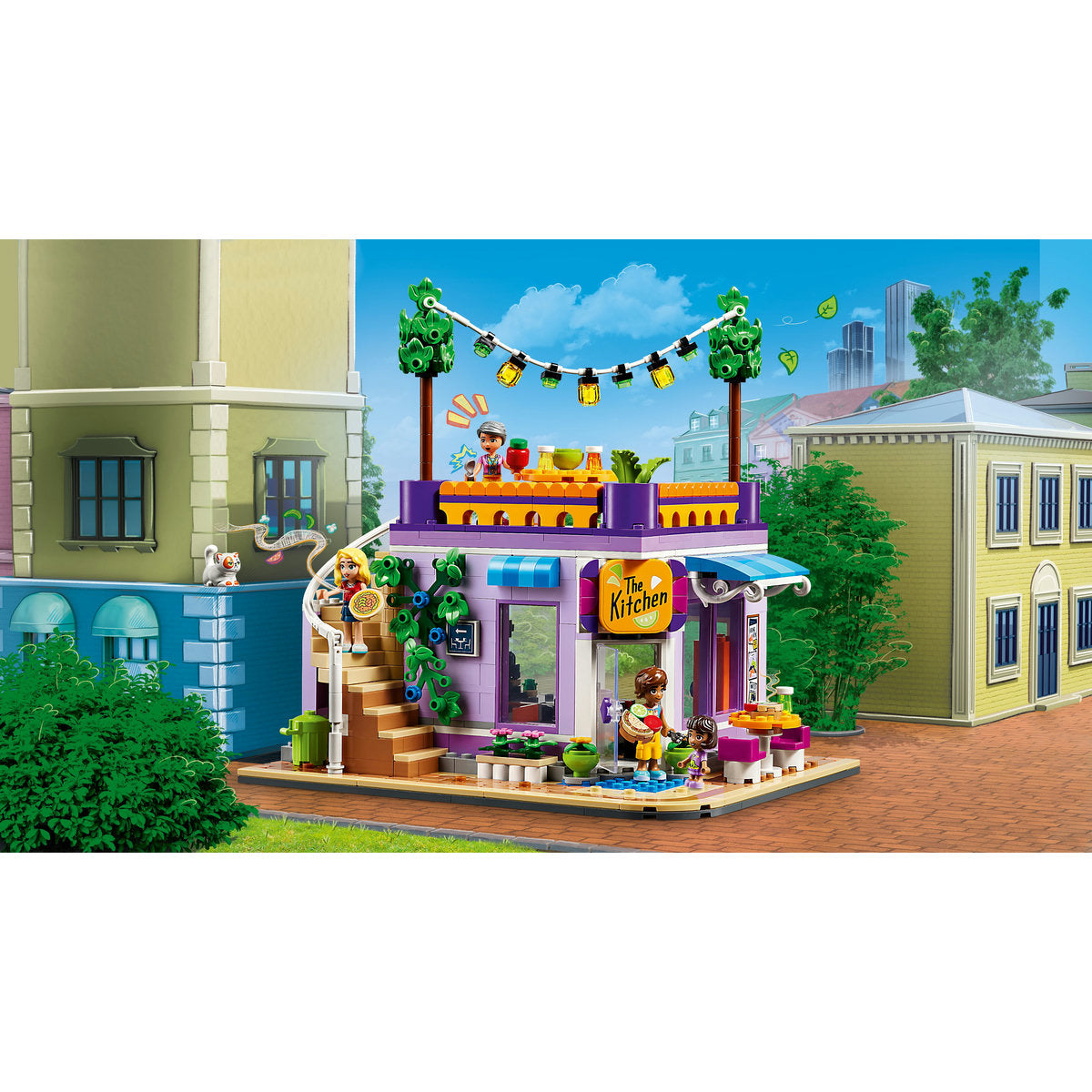 LEGO® Friends - Bucataria comunitara din orasul Heartlake 41747, 695 piese