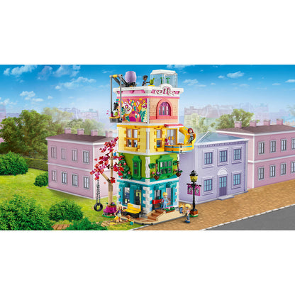 LEGO® Friends - Centrul comunitar din orasul Heartlake 41748, 1513 piese