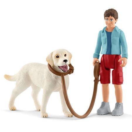 Set figurine Schleich - Plimbare cu Labrador Retreiver 42478