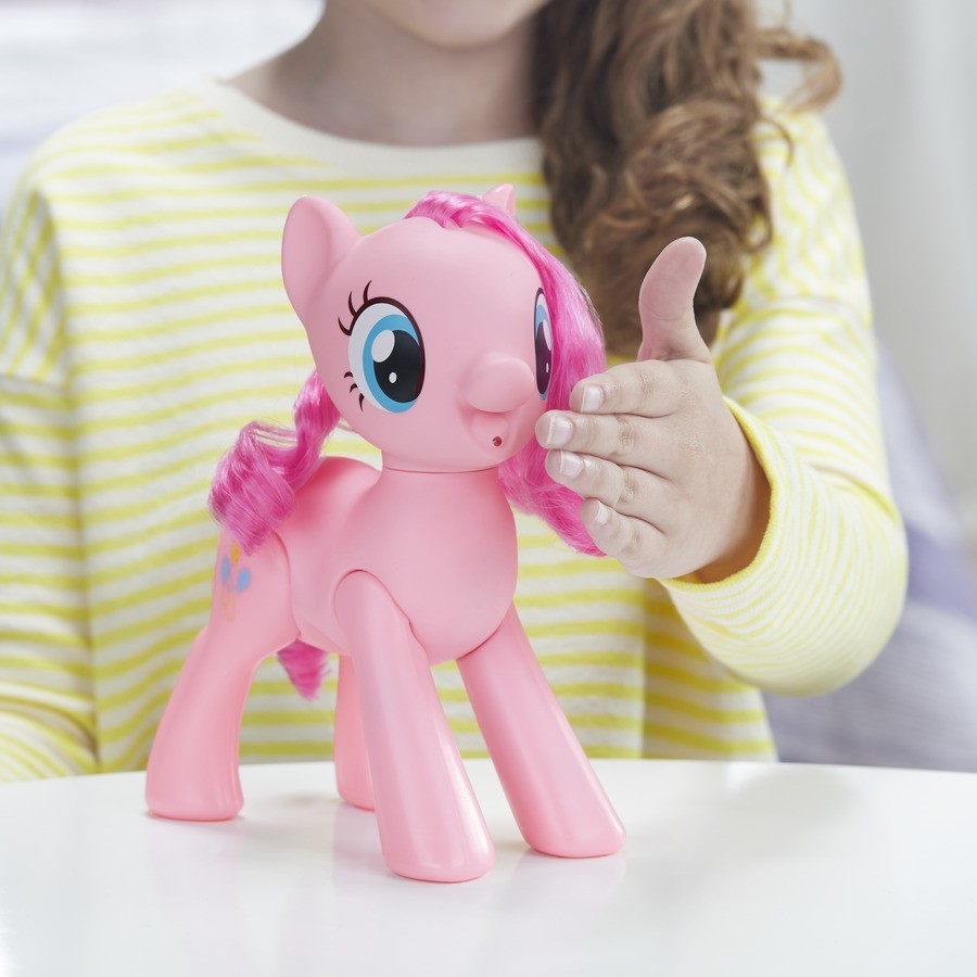 Figurina interactiva My Little Pony - Pinkie Pie, Oh my giggles