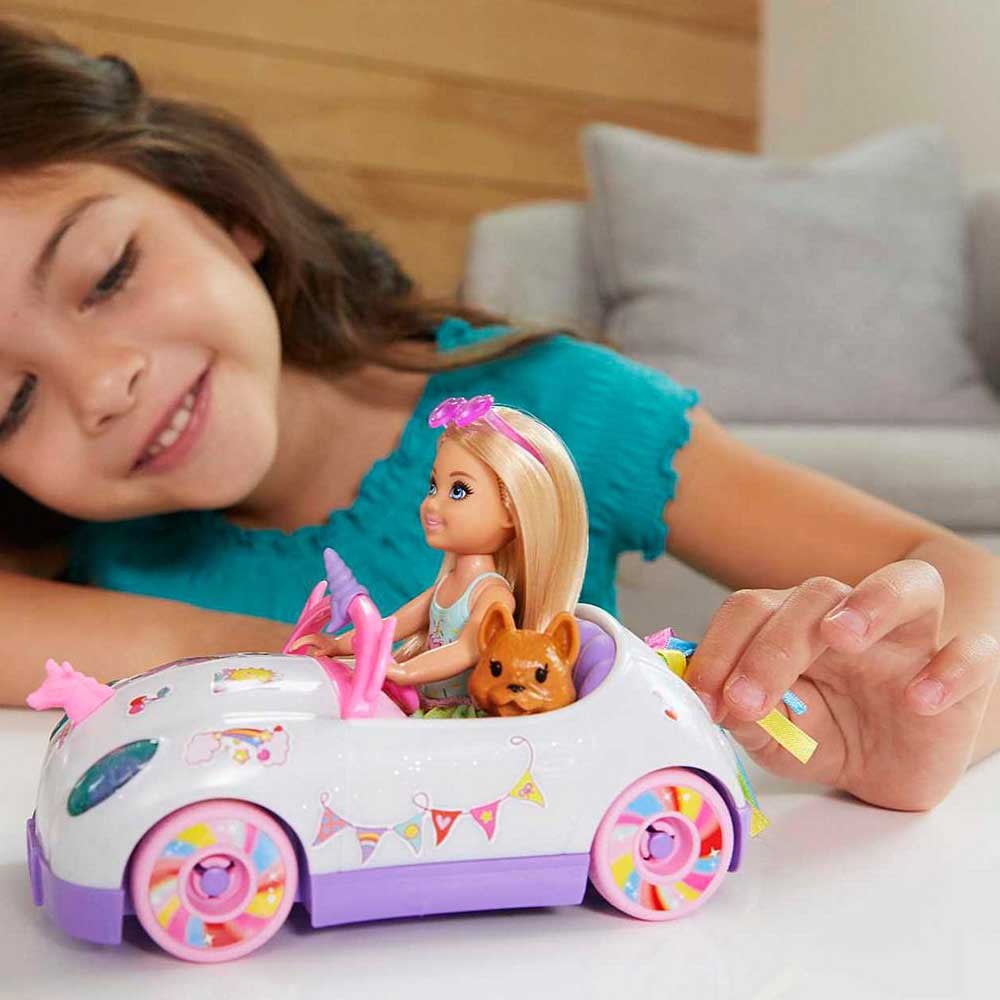 Set de joaca Barbie Club - Papusa Chelsea si Masinuta Unicorn