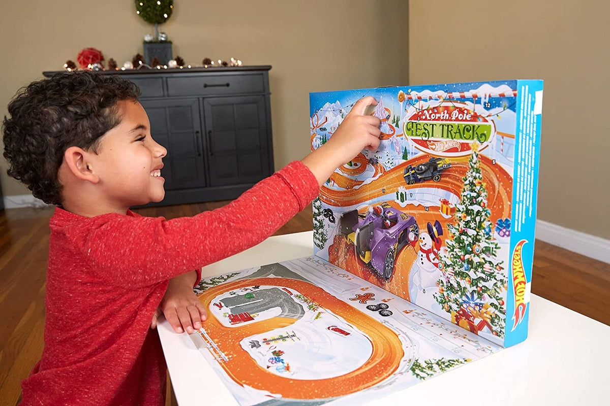Set de joaca Mattel Hot Wheels Calendar Advent 2021 24 de Piese