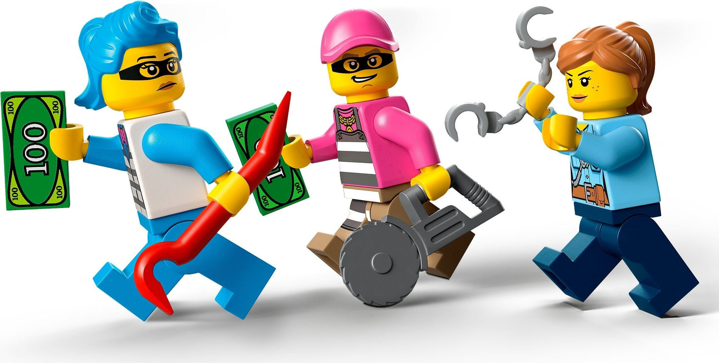 LEGO City: Politia in urmarirea furgonetei cu inghetata 60314, 5 ani+, 317 piese