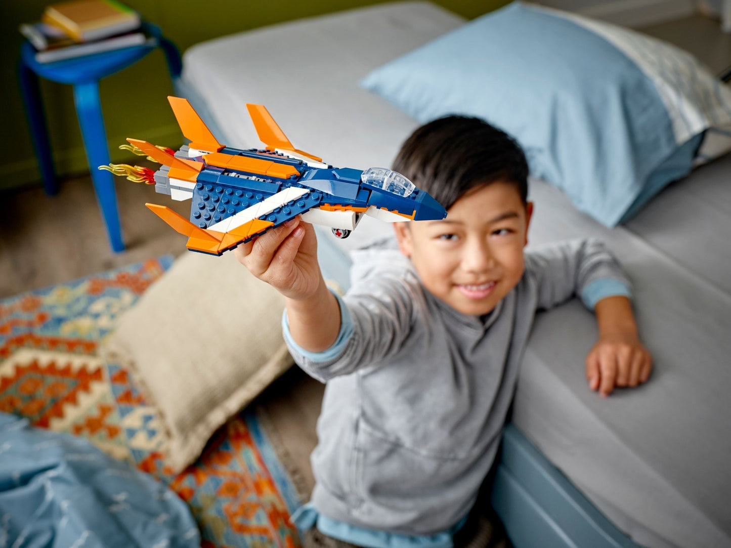 LEGO® Creator 3 in 1 - Avion supersonic 31126, 215 piese