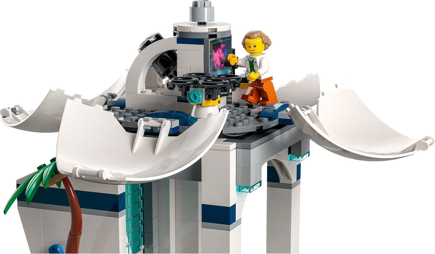 LEGO® City - Centru de lansare a rachetelor 60351, 1010 piese
